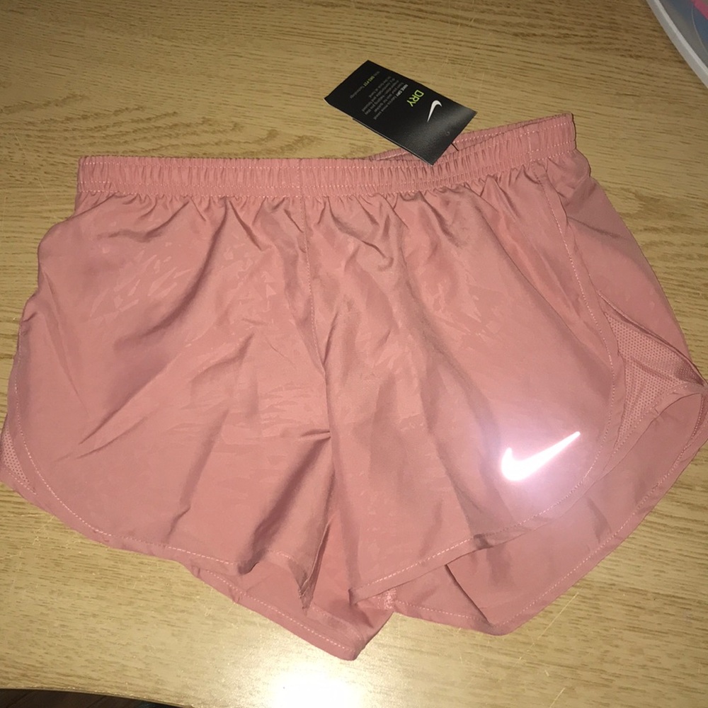 brand new nike shorts